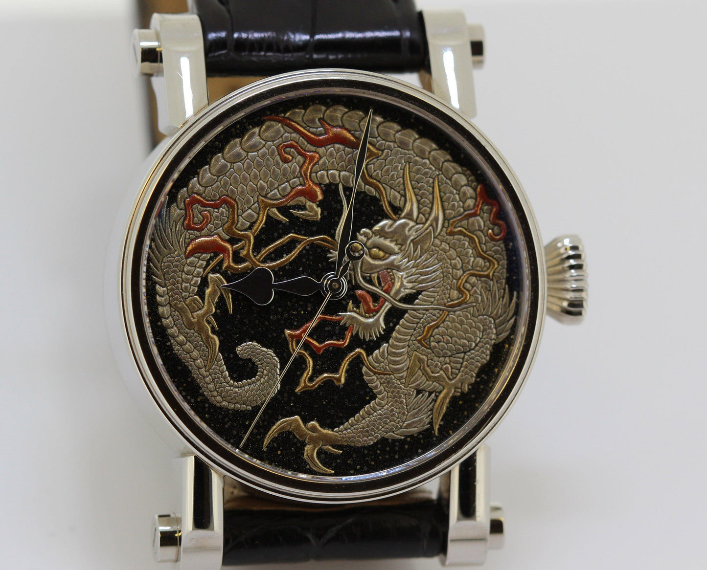 Speake-Marin "Hungry for Time" Watch with Yamazaki Mushu Maki-e lacquer Dial