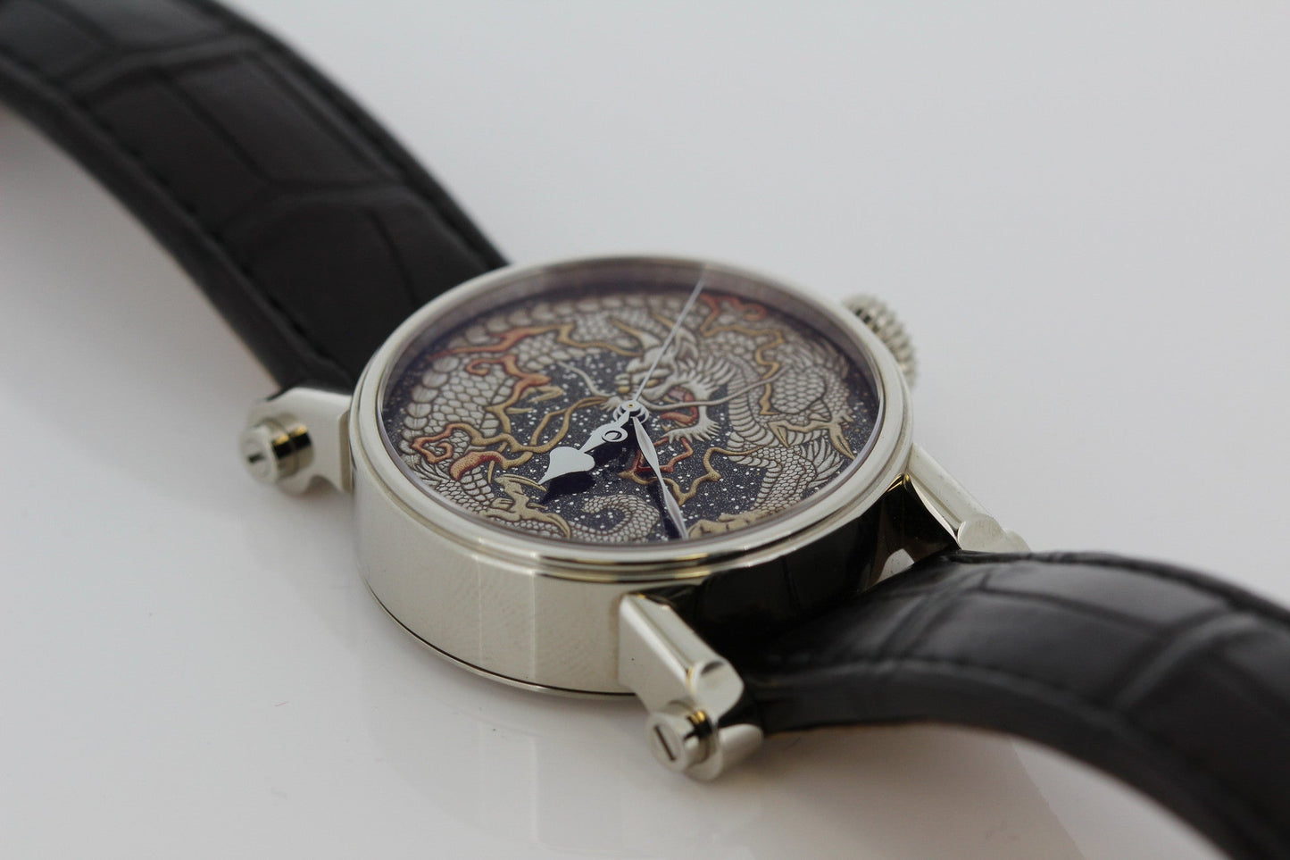 Speake-Marin "Hungry for Time" Watch with Yamazaki Mushu Maki-e lacquer Dial