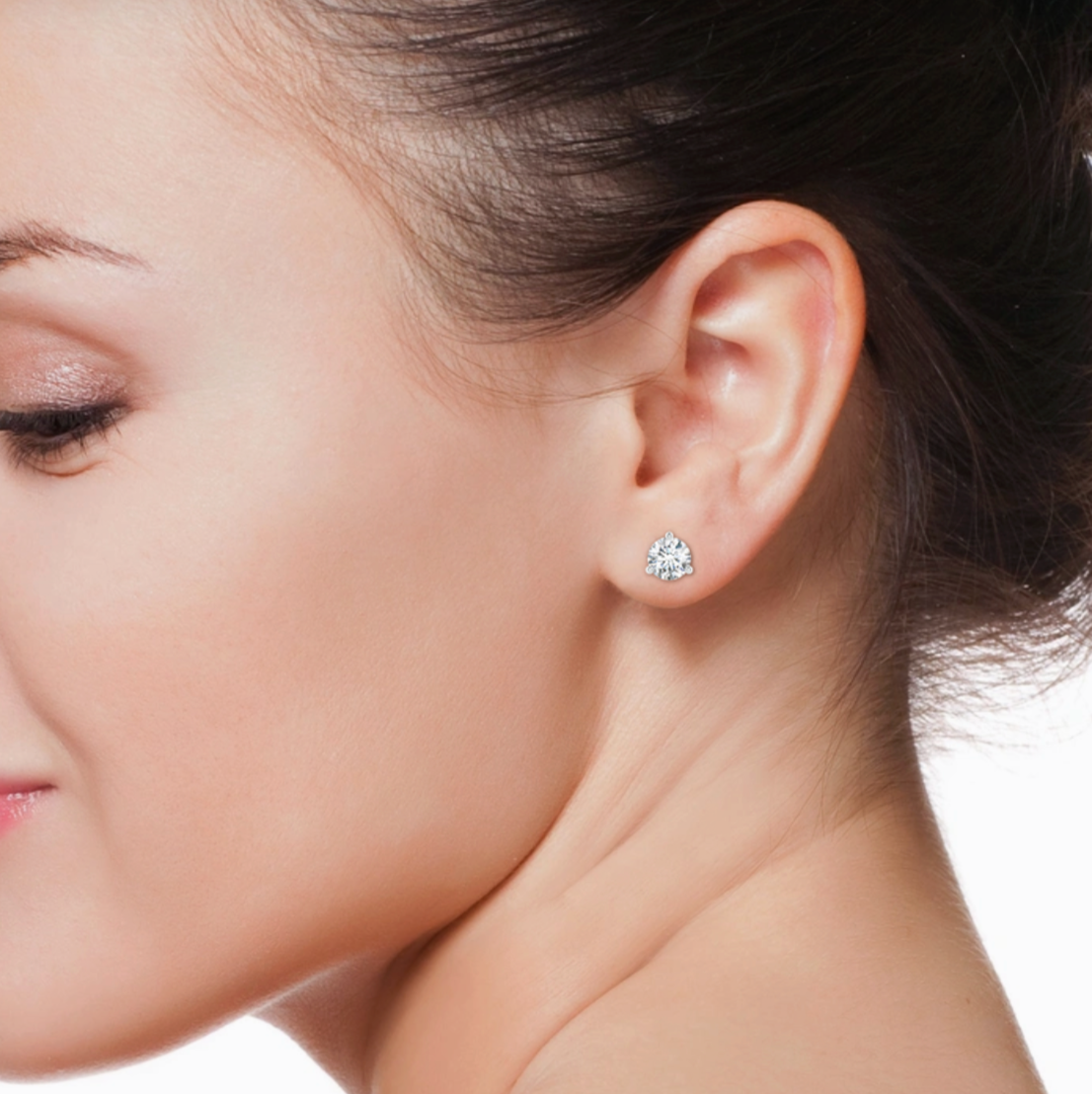1.03-4.16ctw Diamond Studs in White Gold