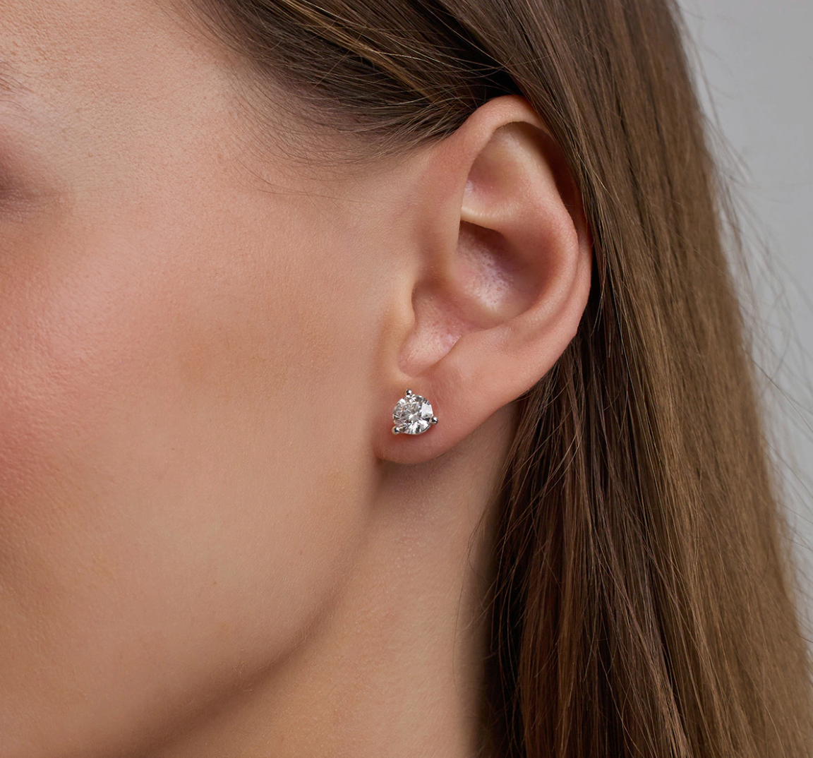 1.03-4.16ctw Diamond Studs in White Gold